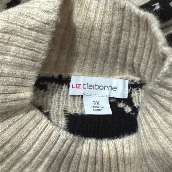 Liz Claiborne Black and Cream Floral Sweater - Picture 7 of 9